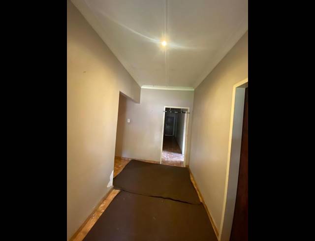 7 BEDROOM HOUSE FOR SALE IN SELCOURT